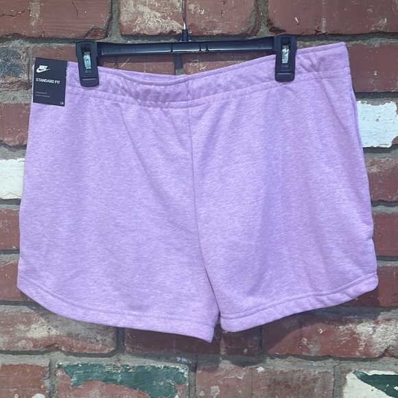 Nike NSW Essential High Rise Shorts in Purple NWT - Picture 5 of 7